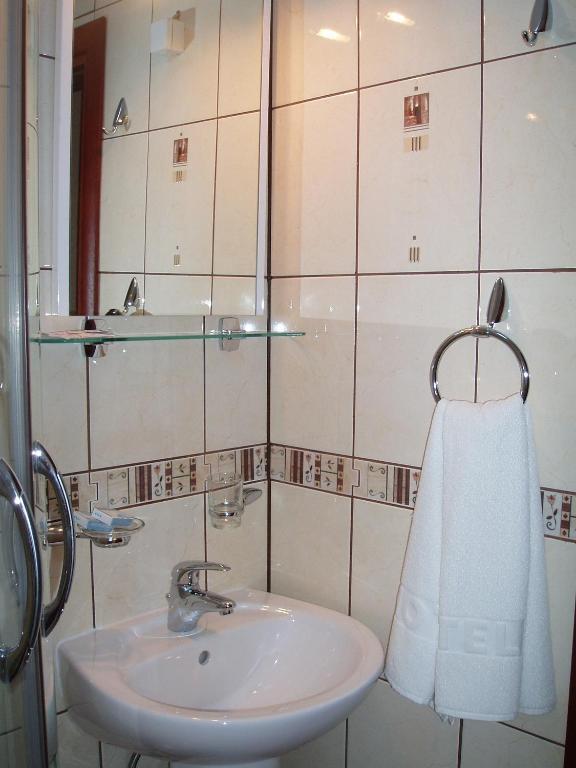 Hotel Jezero Sarajevo Bilik gambar