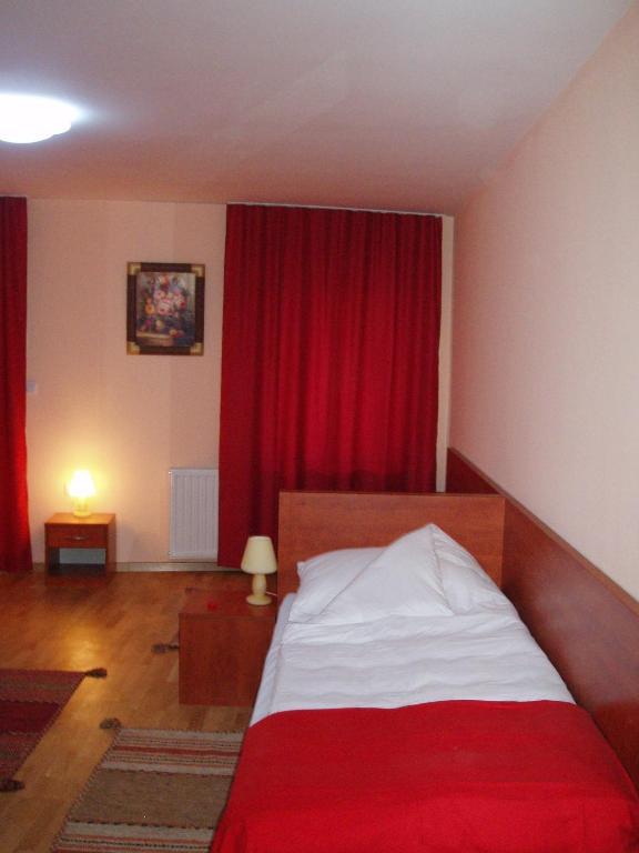 Hotel Jezero Sarajevo Luaran gambar