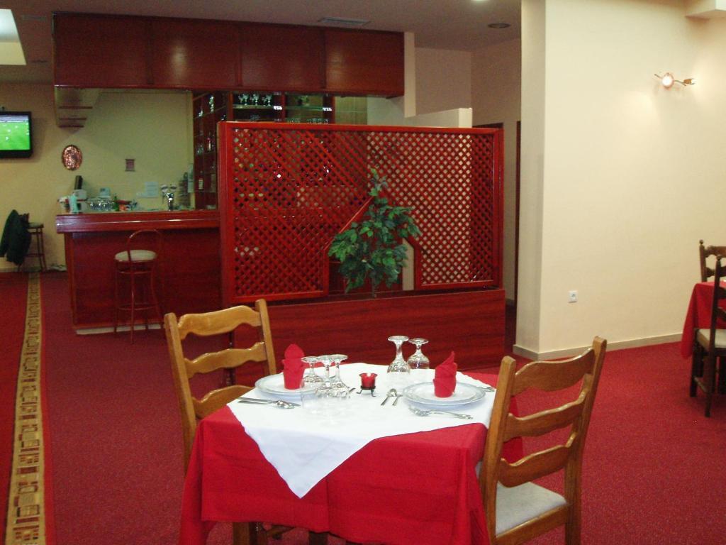 Hotel Jezero Sarajevo Luaran gambar